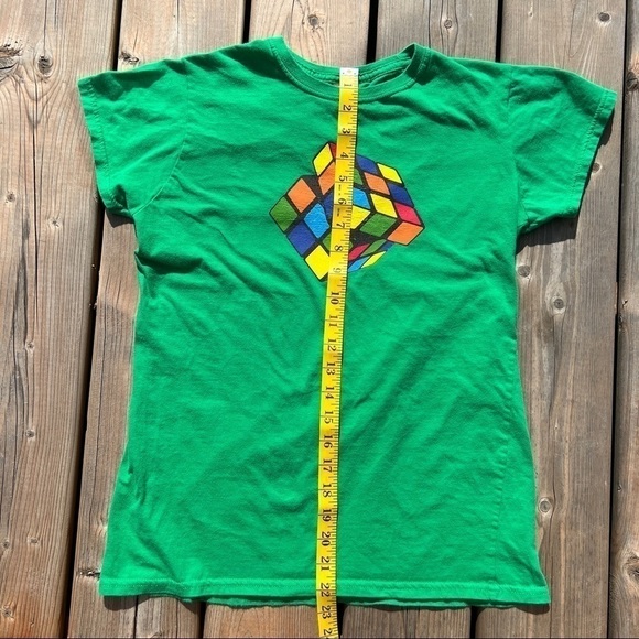 Rubik's Cube Kelly Green Graphic Short Sleeve Casual Tee T-Shirt - Picture 5 of 7